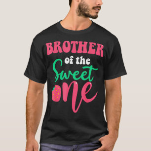 Camiseta Irmão do Sweet One Strawberry Summer First B