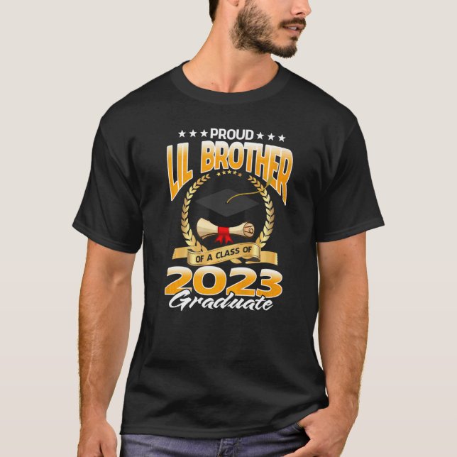Camiseta Irmão Lil Orgulhoso De Uma Classe De Formando De 2 (Frente)