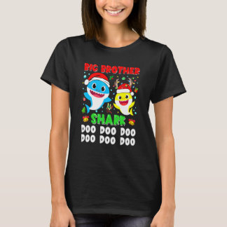 Camiseta Irmão Mais Velho do Tubarão Natal Doo Doo Família 