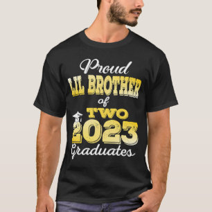 Camiseta Irmão Orgulhoso de Dois Formandos 2023 Classe 20