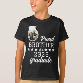 Camiseta Irmão Orgulhoso de um Graduação da Família de Form