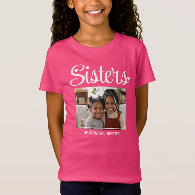 Camiseta Irmãs Melhores Amigas Personalizadas com Coração e (Frente)