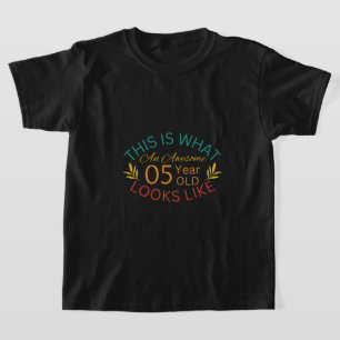 Camiseta Isto É O Que Parece Uma Criança Incrível De 5 Anos