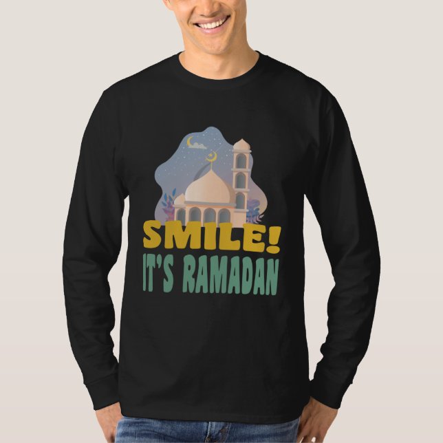 Camiseta It s Ramadan Bro Smile Muslim s Fasting Month Rama (Frente)