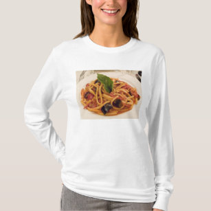 Camiseta Itália, Positano. Placa de massas e beringelas.