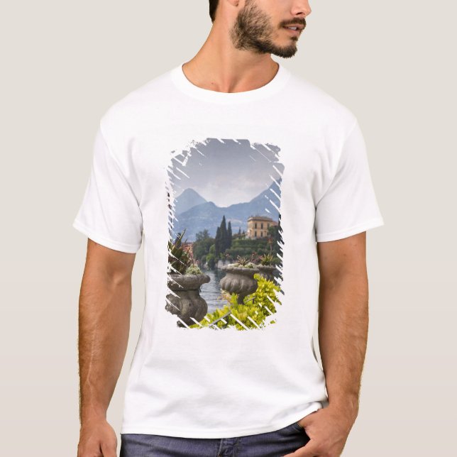 Camiseta Itália, Província de Lecco, Varenna. Villa Monaste (Frente)