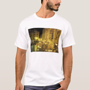 Camiseta Itália, Roma. Fonte de Trevi à noite.