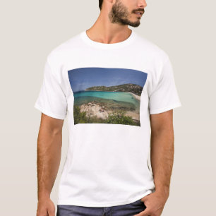 Camiseta Itália, Sardenha, Baja Sardenha. Praia de resort.