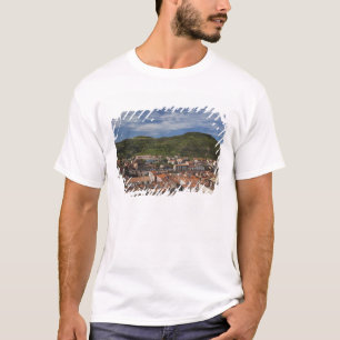 Camiseta Itália, Sardenha, Bosa. Vista da cidade a partir d
