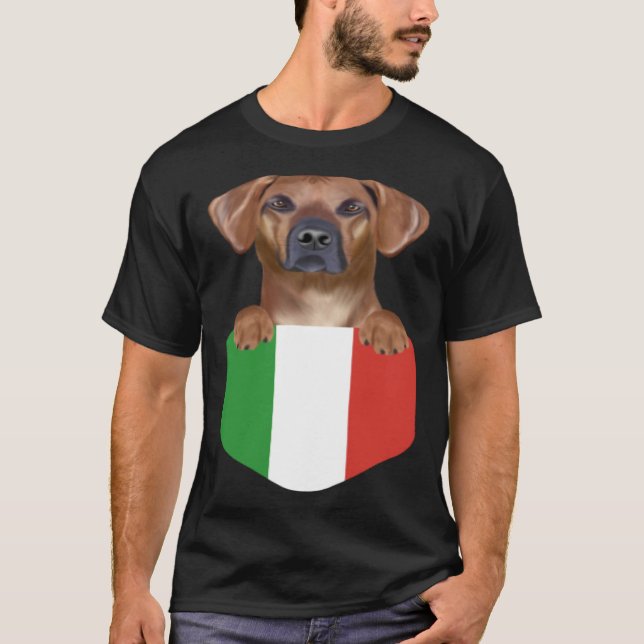 Camiseta Italy Flag Rhodesian Ridgeback Dog In Pocket (Frente)
