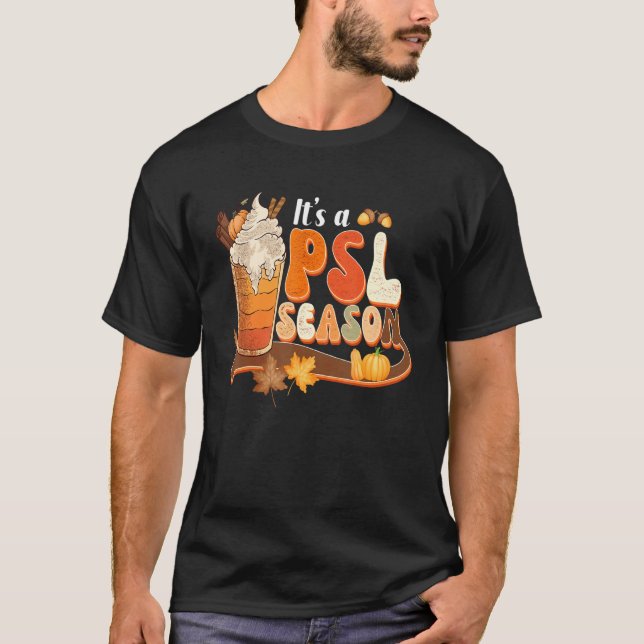 Camiseta Its A Psl Season Retro Pumpkin Spice  Fall Vibes A (Frente)