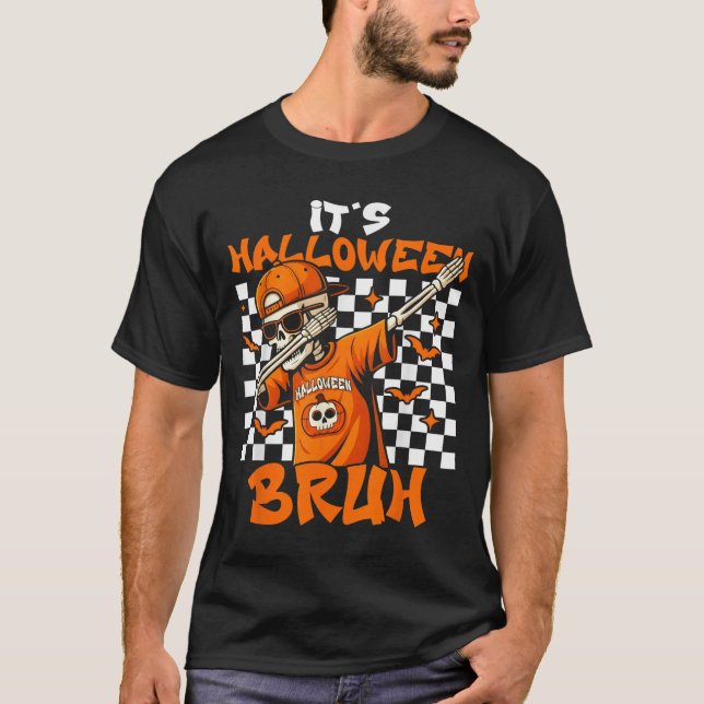 Camiseta It's Halloween Bruh Skeleton Pumpkin Costume Boys  (Frente)