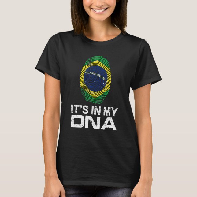 Camiseta IT'S MY DNA IN Flag National Pride Fingerprint Bra (Frente)