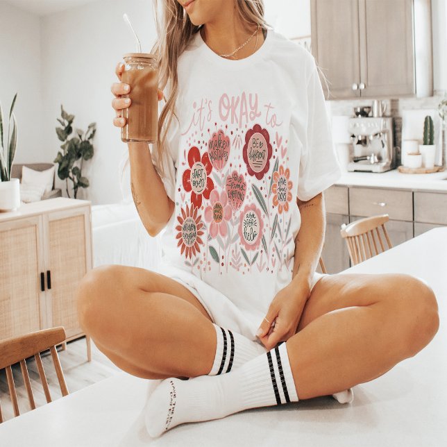 Camiseta It's Okay To Boho Floral T-Shirt (Criador carregado)