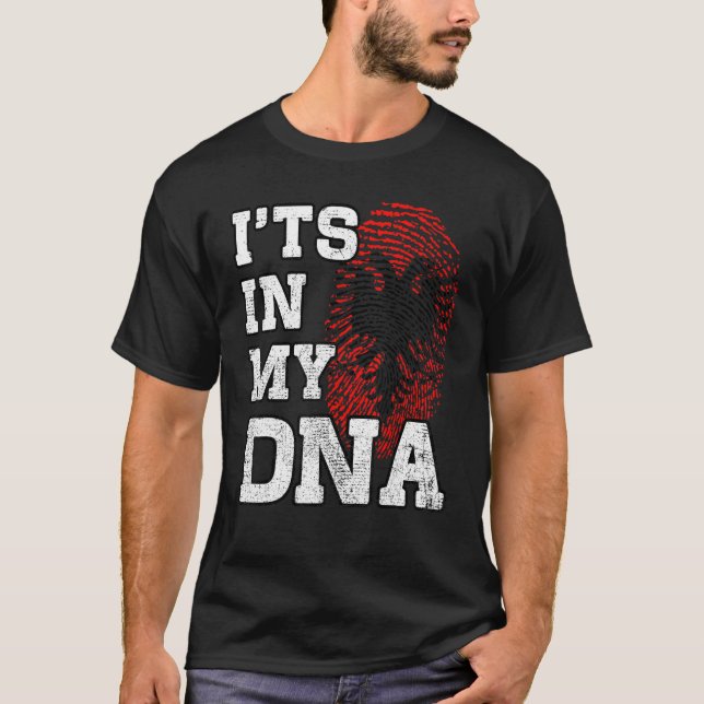 Camiseta Itu2019s In My DNA Albanian Fingerprint Proud Alba (Frente)