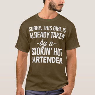 Camiseta Já tomado por um barman quente fumando 2