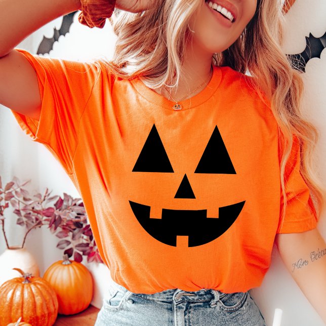 Camiseta Jack-O-Lanterna Rosto de Abóbora do Halloween (Jack-O-Lantern Halloween Pumpkin Face T-Shirt)