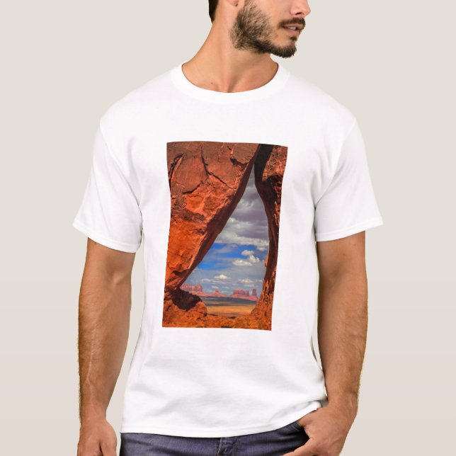 Camiseta Janela de rock para Monument Valley, AZ (Frente)