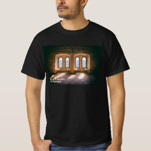 Camiseta Janelas góticas em Leiria Caste Residência Palatia