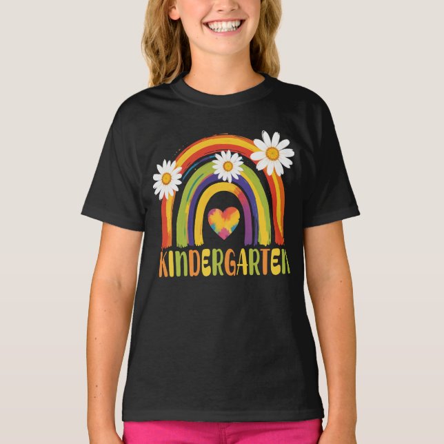 Camiseta Jardim de Infância Arco-Íris de Volta aos Professo (Frente)