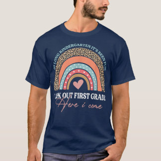 Camiseta Jardim de Infância de Tão Longo Olhar para o Arco-