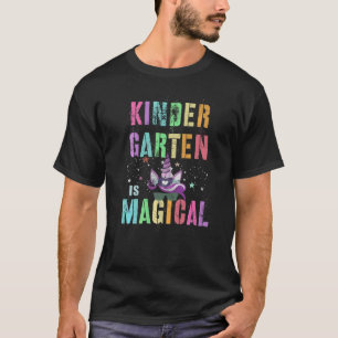 Camiseta Jardim de Infância Legal É Mágico Eu Sou Professor