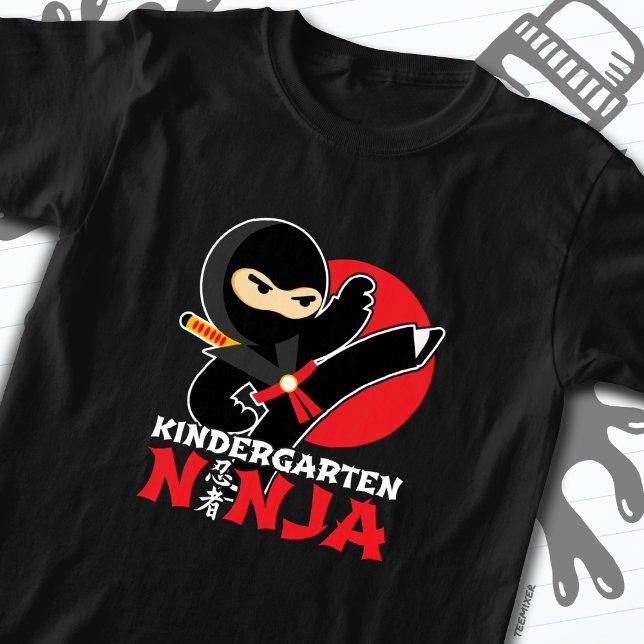 Camiseta Jardim De Infância Ninja Chuta Primeiro Dia De Vol (Criador carregado)