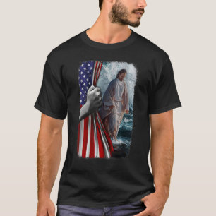 Camiseta Jesus Andando Na Bandeira Americana Do Mar