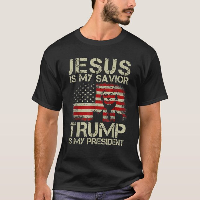 Camiseta Jesus É Meu Salvador Trump É Meu Presidente Trump  (Frente)