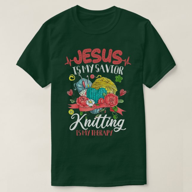 Camiseta Jesus é meu tricô salvador é minha terapia (Frente do Design)