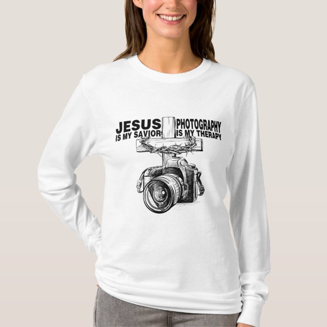 Camiseta Jesus é minha fotografia salvadora é minha terapia (Frente)