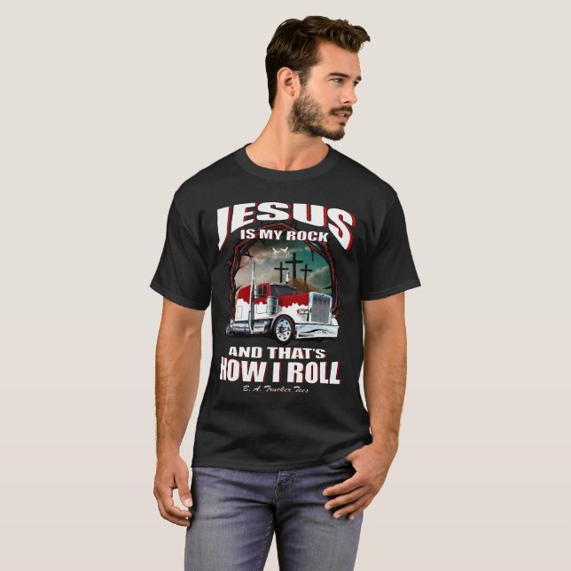Camiseta Jesus é minha rocha e aquela é como eu rolo o T do (Frente Completa)