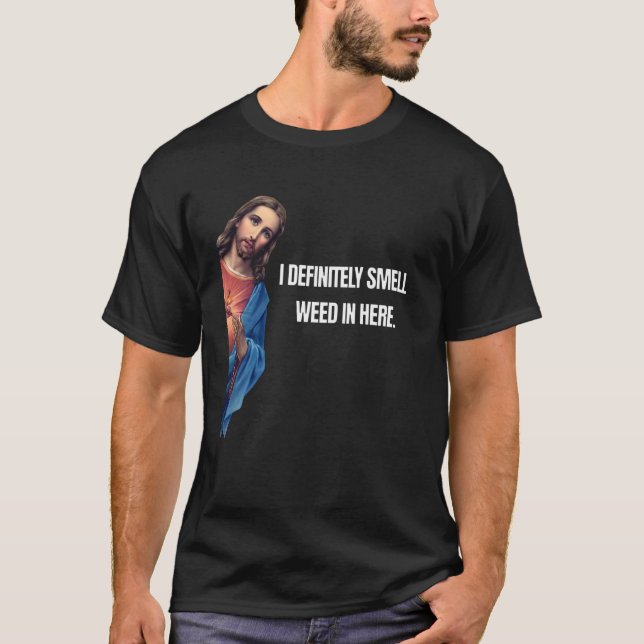 Camiseta Jesus engraçado, eu definitivamente sinto cheiro d (Frente)