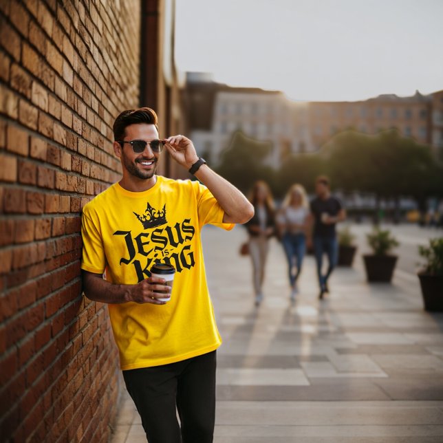 Camiseta Jesus Is King (Criador carregado)