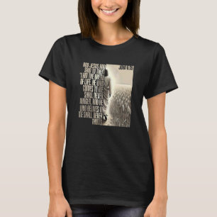 Camiseta Jesus, o Pão da Vida A Serene Walk, John 635