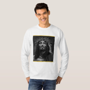 Camiseta Jesus olhando para o céu com um desenho em folha d
