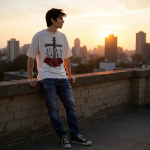 Camiseta Jesus Salva Tee