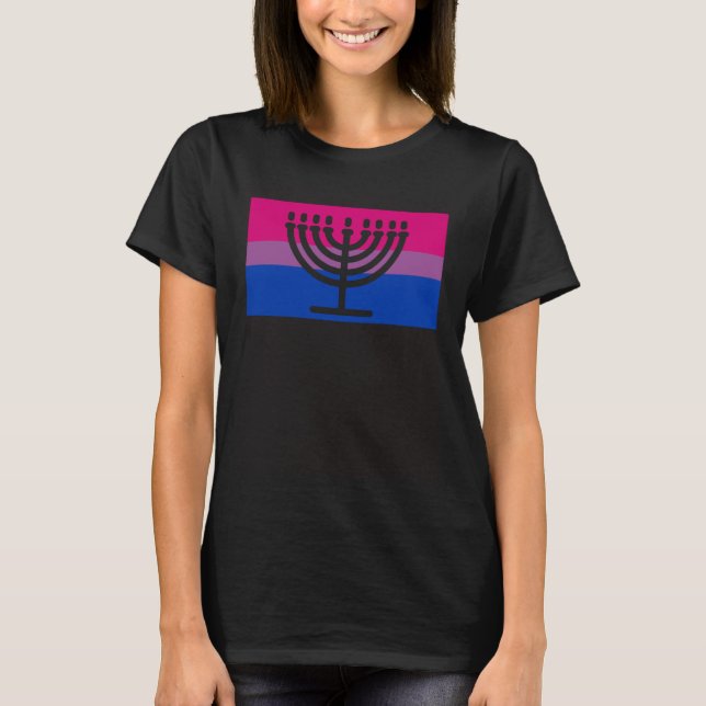 Camiseta Jewish Hebrew Menorah Gay Bisexual Pride Flag Part (Frente)