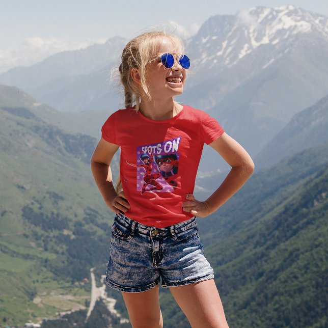 Camiseta Joaninha | Pontos No Gráfico Roxo (Kid wearing t-shirt)