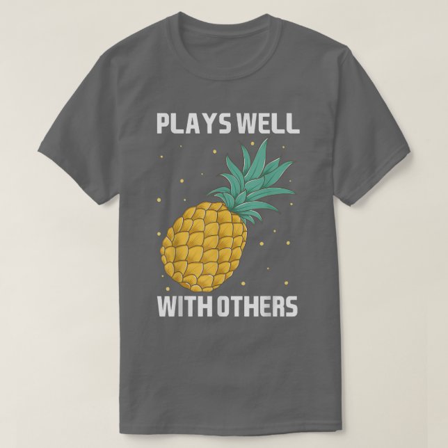 Camiseta Joga Bem Com Outras Design de Abacaxi (Frente do Design)