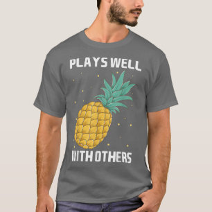 Camiseta Joga Bem Com Outras Design de Abacaxi