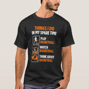 Camiseta Jogador de basquete com tempo livre assistindo bas