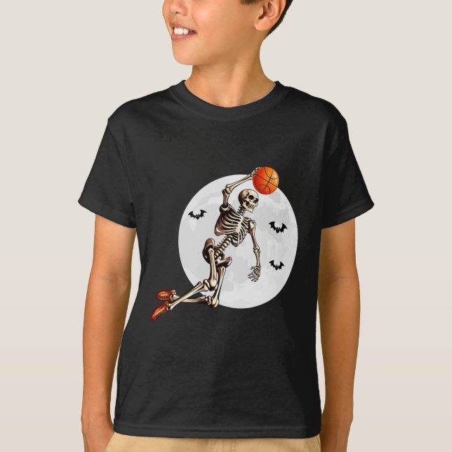 Camiseta Jogador de basquete Skeleton Dunk Lua de Halloween (Frente)