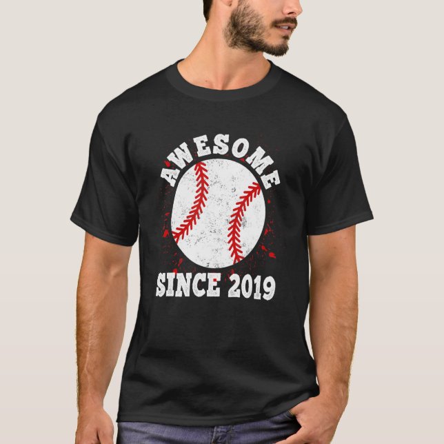 Camiseta Jogador De Beisebol aniversário de 3 anos com 3 An (Frente)