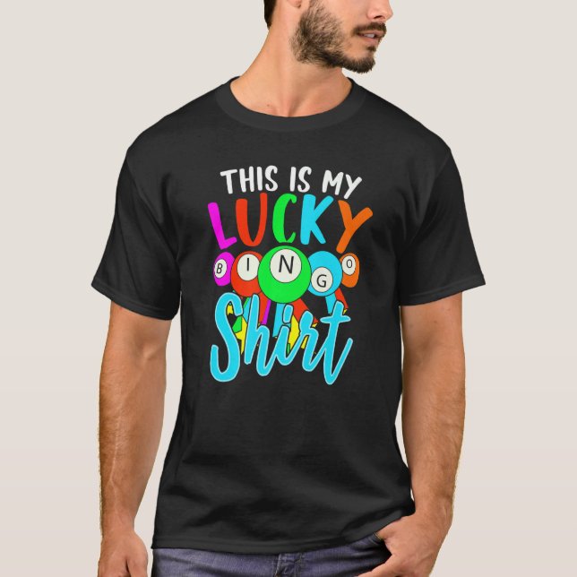 Camiseta Jogador de Bingo Jogando Jogo Lucky Bingo Lottery  (Frente)