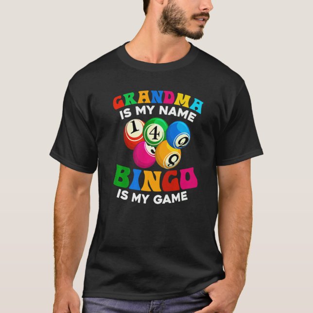Camiseta Jogador de Bingo Nana Jogando Vovó Loteria Retirem (Frente)