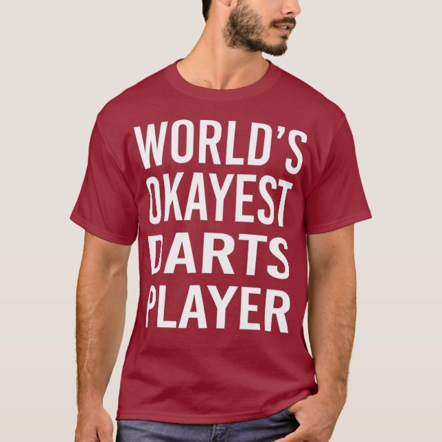 Camiseta Jogador de Dardos mais engraçados do Okayest Pin (Frente)