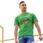 Camiseta Jogador de Futebol Personalizado<br><div class="desc">Anime sua equipe favorita ou seu jogador favorito ou crie um presente personalizado para o treinador de futebol de bandeira quando você adicionar seu próprio texto a esta camiseta. Este gráfico apresenta ilustrações de uma bola de futebol e um sortido colorido de cintos de bandeira com sua mensagem em letras...</div>