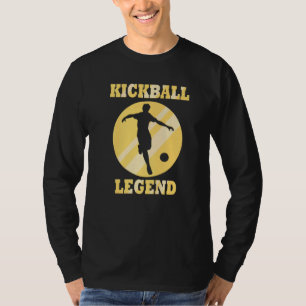 Camiseta Jogador de Kickball dizendo treinamento de Kickbal