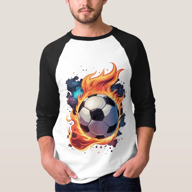 Camiseta Jogando bola de futebol com chamas. (Frente)